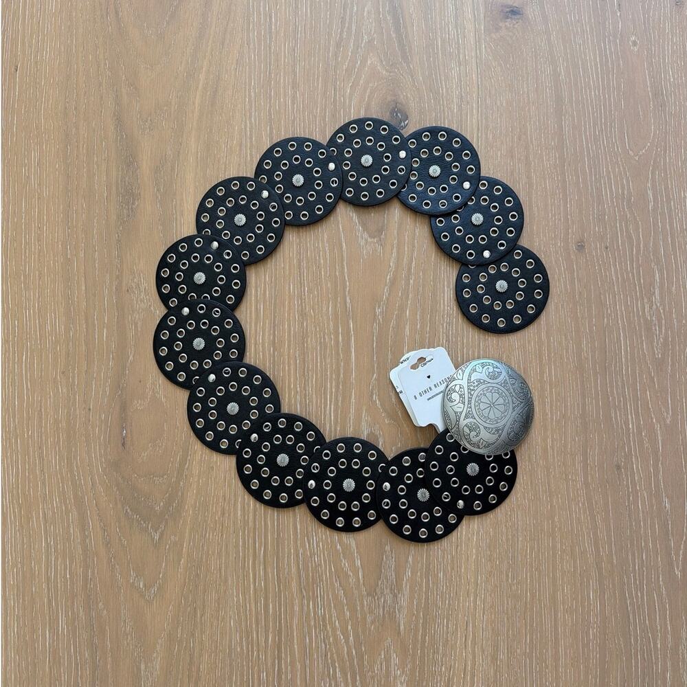 8 Other Reasons Festival Circular Belt in Black & Silver